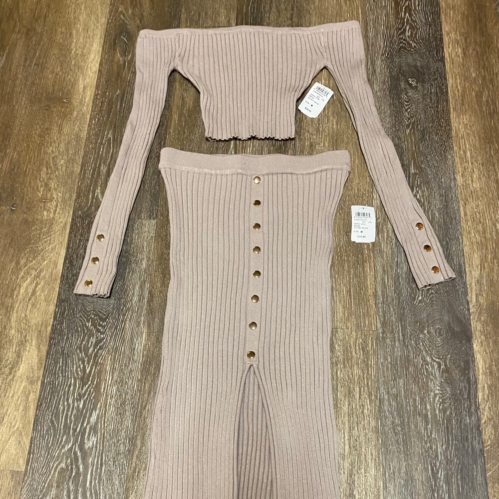 Windsor Ribbed Off-Shoulder Set in Taupe